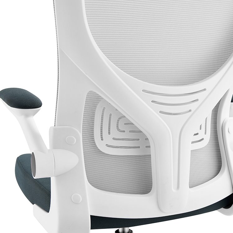 A9 (White) detail — 10